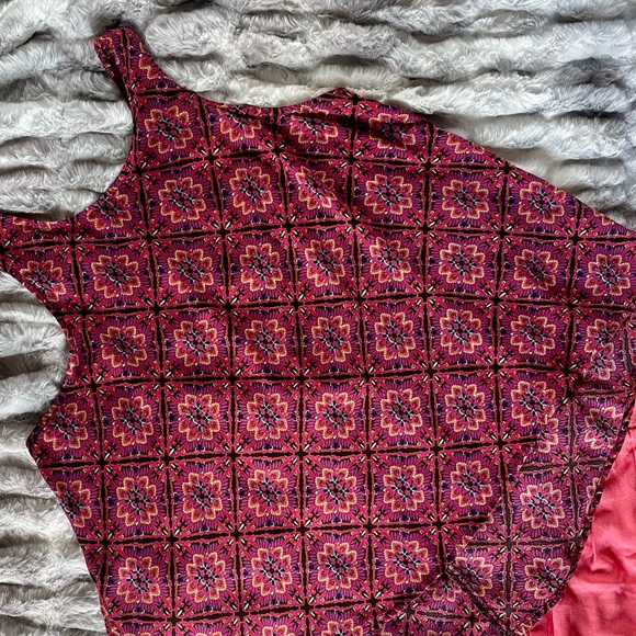 Pink Bohemian print camisole top by Target brand Xhilaration - Picture 5 of 7